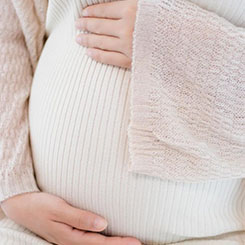 在语音生成方🏅面，通过端到端架😶⚽构改进🇦🇨🌋了语音输出的音色🤨代孕的孩子健康吗